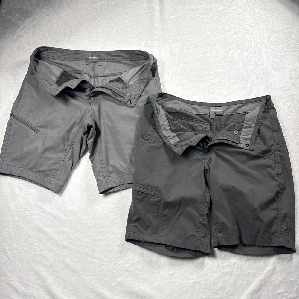 Royal Robbins Lot of 2 Men 30x10" Cargo Hiking Shorts Gray & Dark Gray Nylon EUC